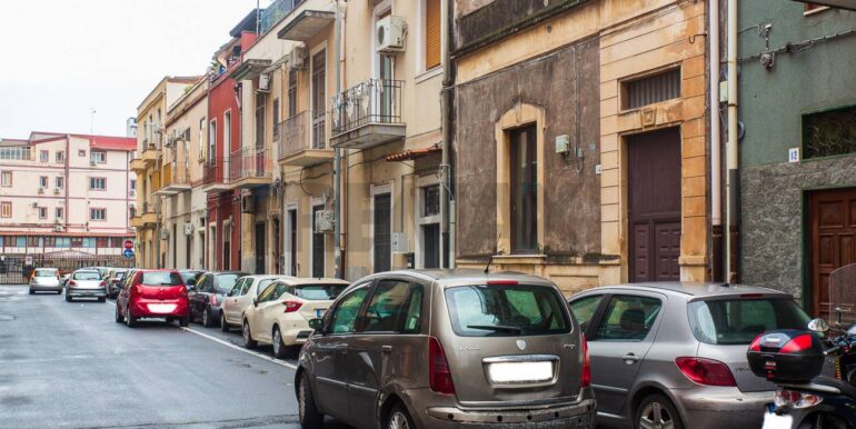 2026011084011-1016001-2