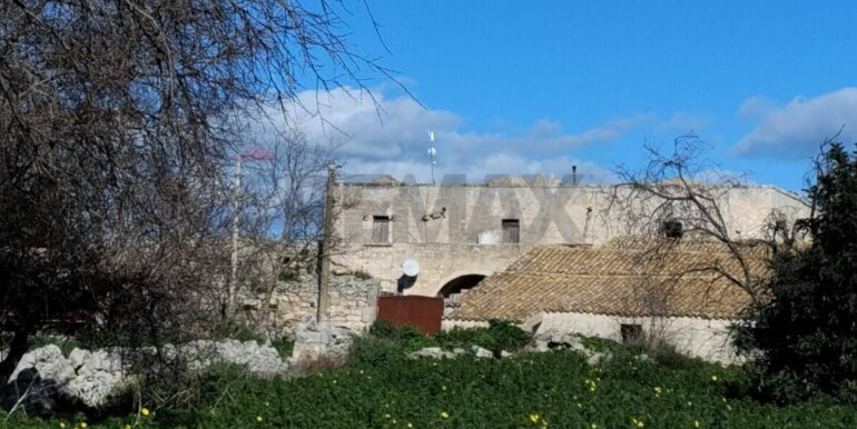 20260111211500-1015996-1