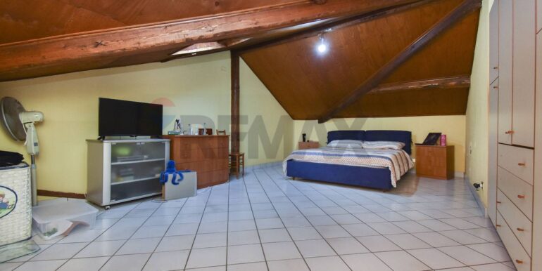 20260119143939-1018400-18