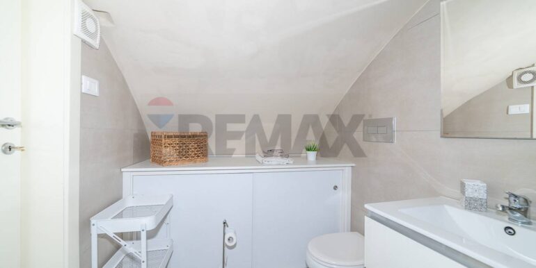 20260127105039-1019852-9