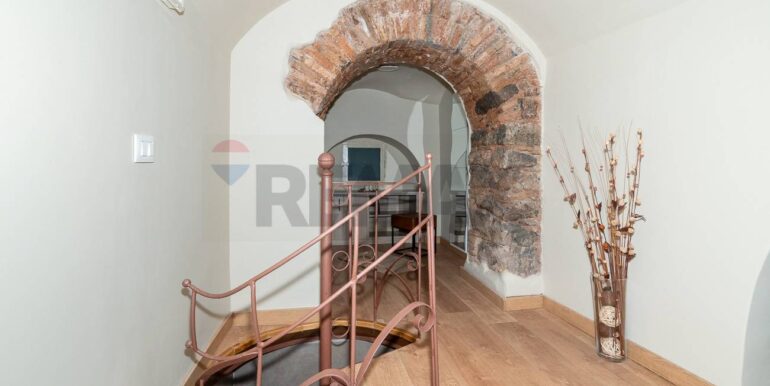 20260127105045-1019852-12