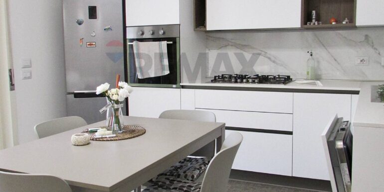 20260127181735-1020073-3