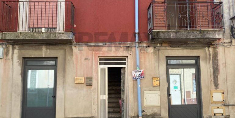 20260127193435014143551