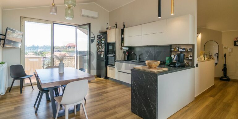 2026012795226-1018652-10