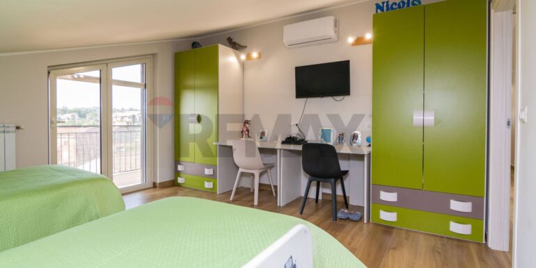 2026012795240-1018652-15