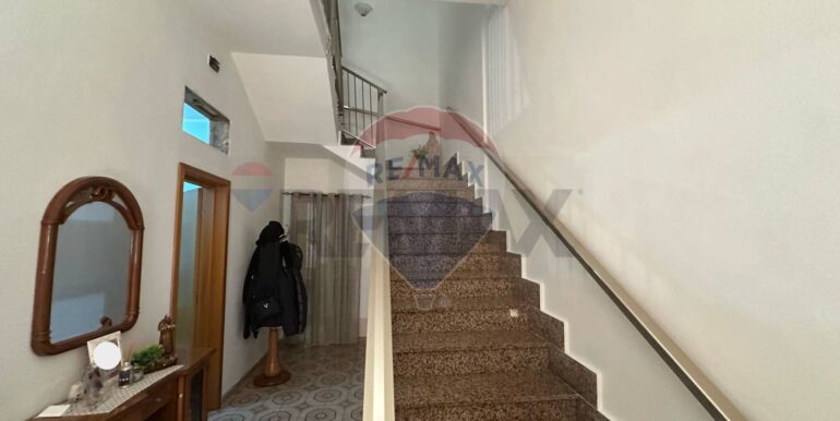 f0096204001742814907