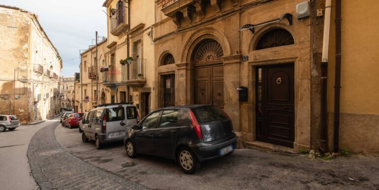 20250209213536-928440-1