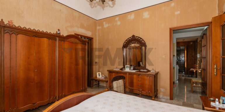 20250209213603-928440-11