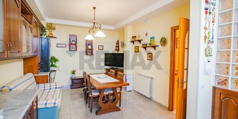 20250210180907-928647-11