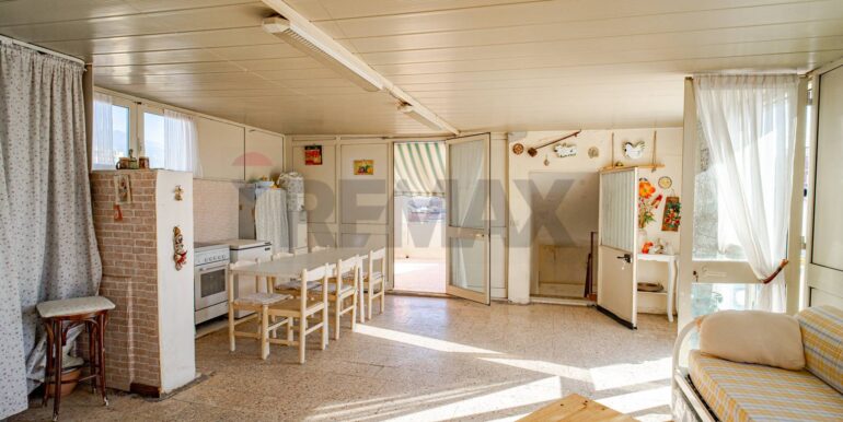 20250210181004-928647-27