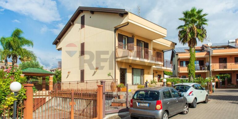 20251007111210-991160-2