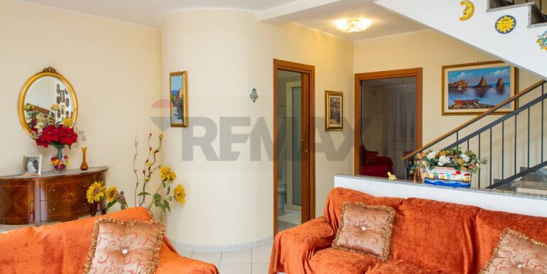 20251007111238-991160-9