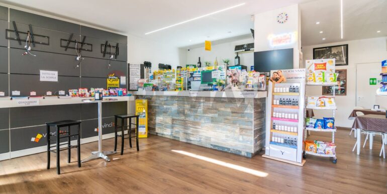 20251112195023-1000283-15