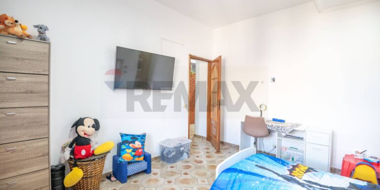 20251125190636-997359-18