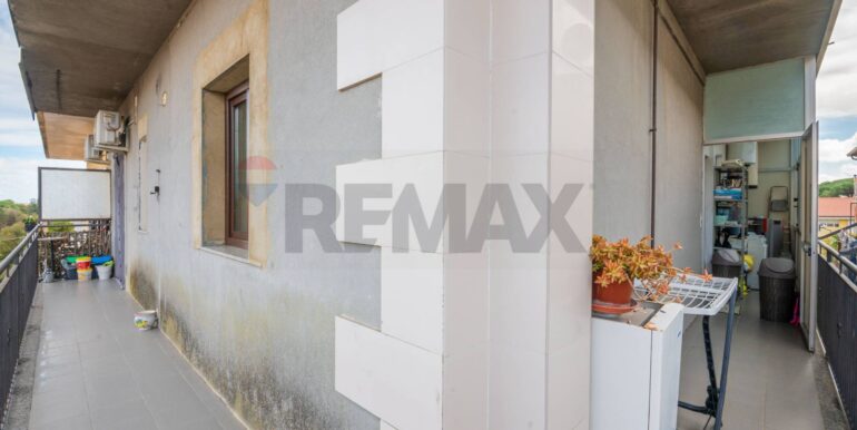 20251125190653-997359-23