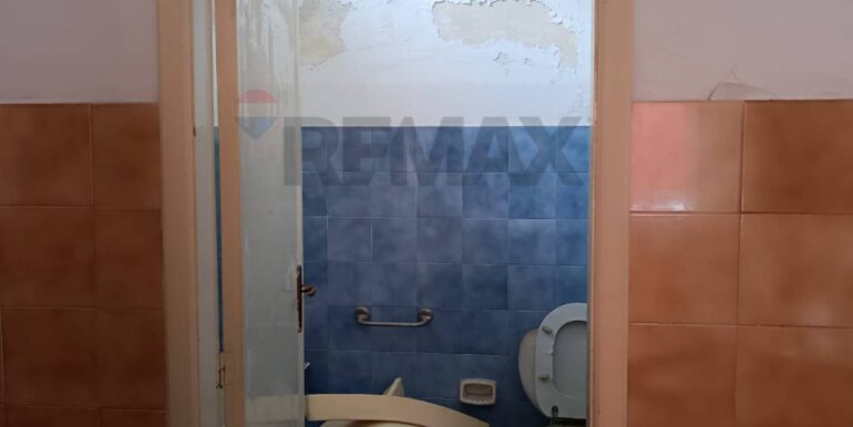 20251204183956-1006485-4