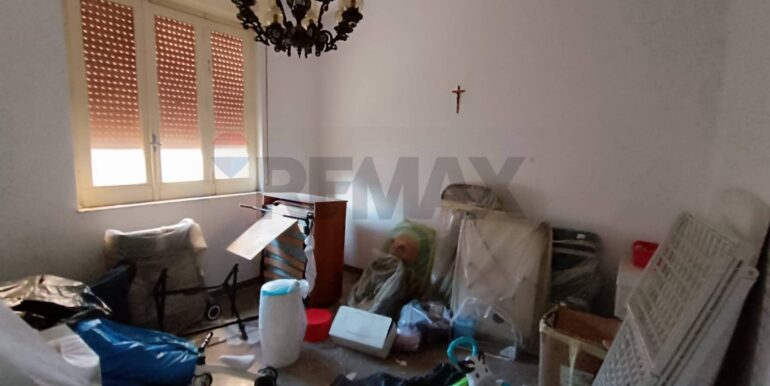 20251204184020-1006485-15