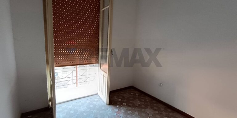 20251204184026-1006485-18