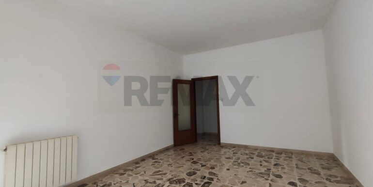 20251210124250-1008634-0