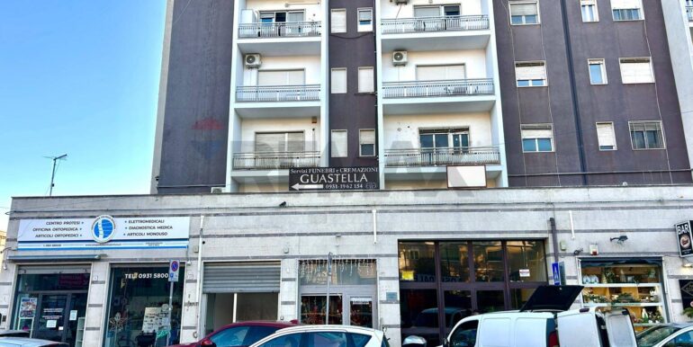 20251211105109-1009949-10