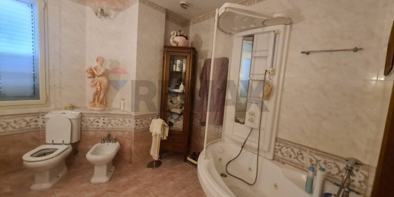 20251211154115-1010029-14