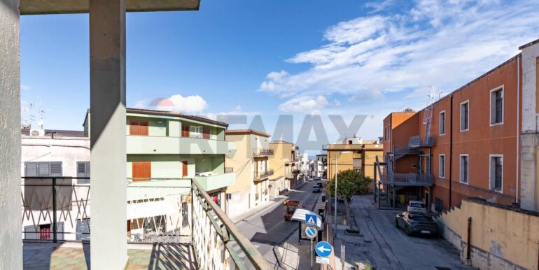 20251215223140-1010721-2