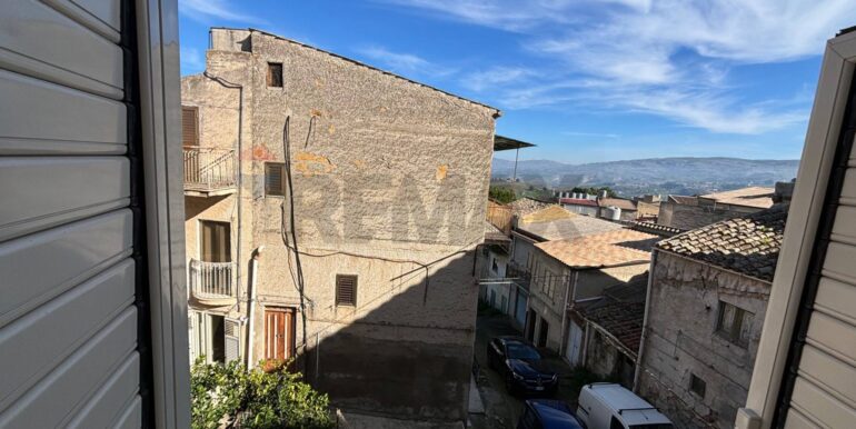 2025121772235-1010927-24