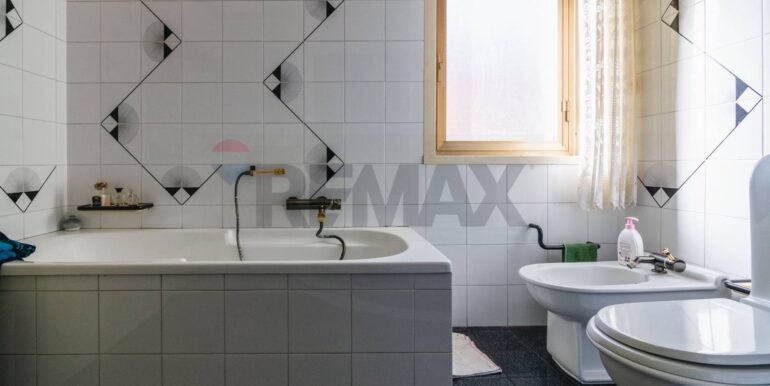 20260112211139-1014576-8