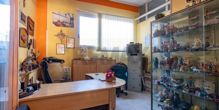 20260127172741-1020057-13