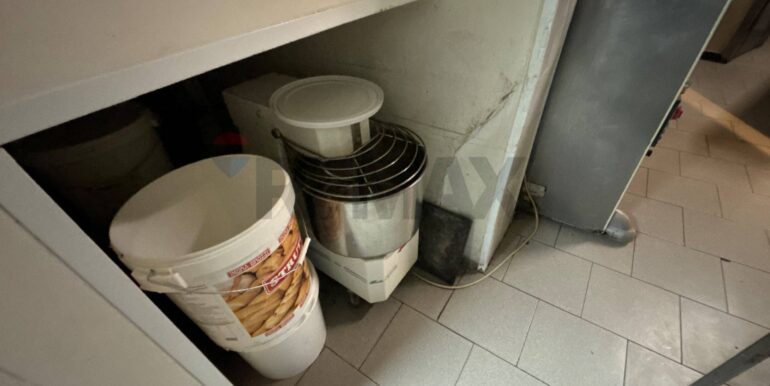 20260205212405-1023002-6