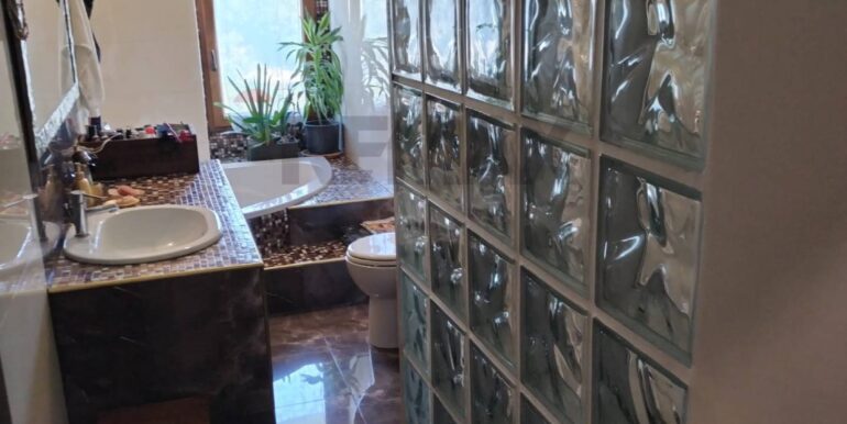 20260207205949-1023300-11