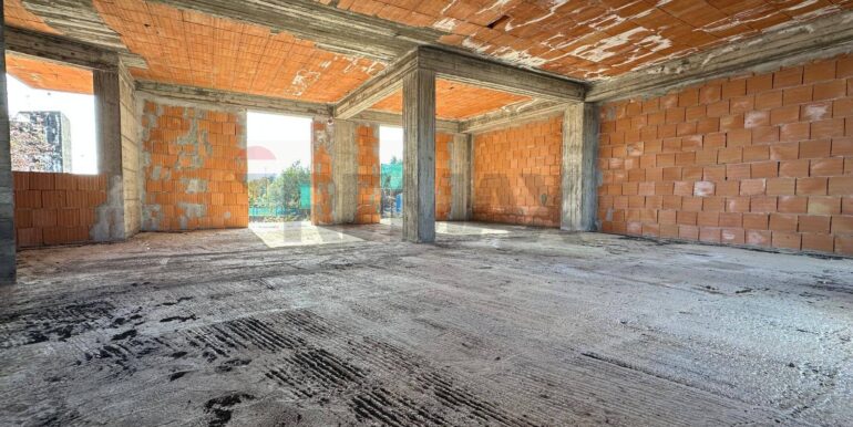 20260211173558-1024363-8