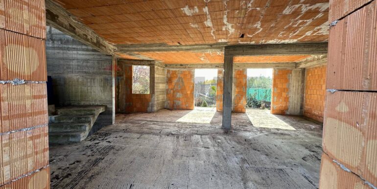 20260211173607-1024363-11