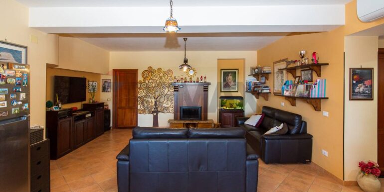 20260217105700-1025372-13