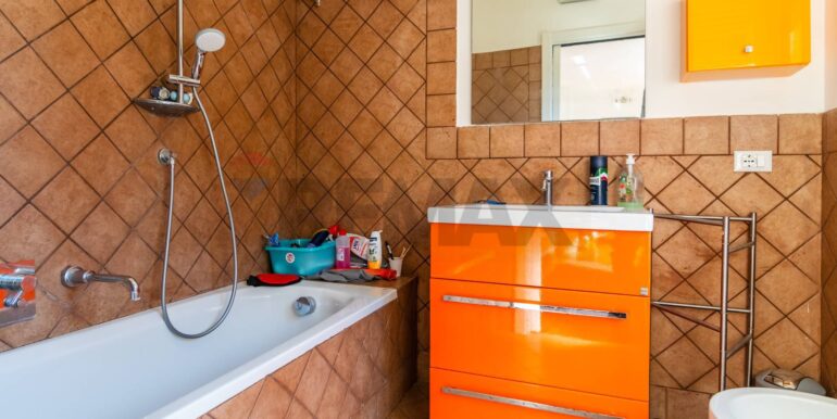 20260227120944-1023280-12